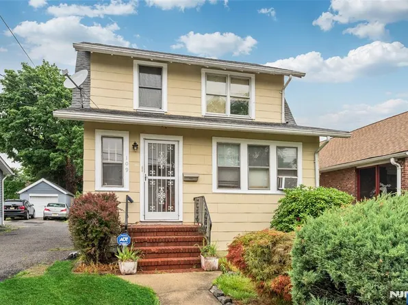 109 Bergen Ave, Bergenfield, NJ 07621