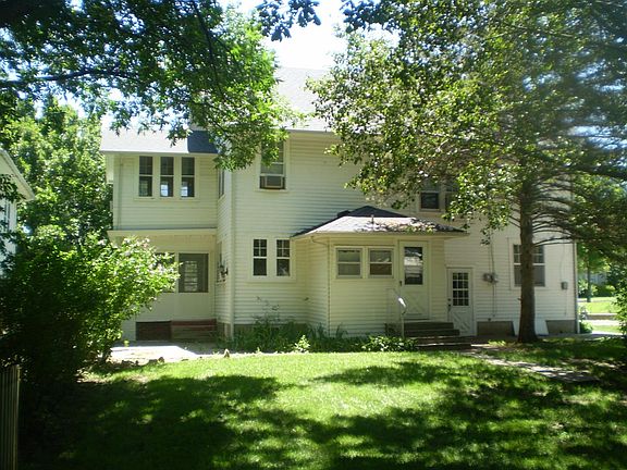 5th image of 108 NW 10th St