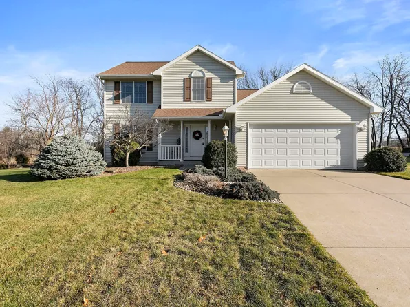 55344 Forest Cove Ct, New Carlisle, IN 46552