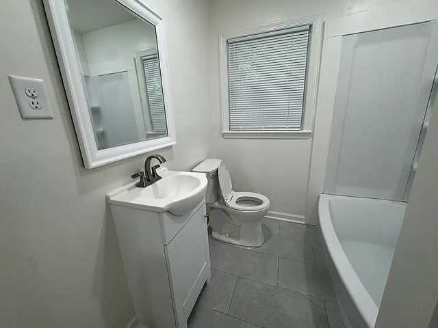 2353 Agnes Dr — Photo 9
