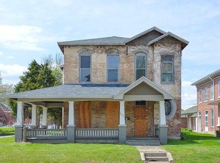 303 N Jackson St, Belleville, IL 62220