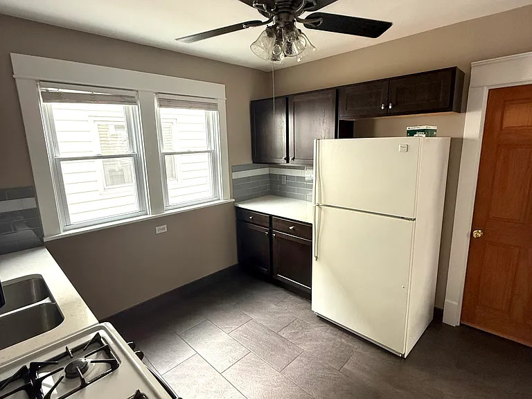 23 Stratford Rd #1 — Photo 5