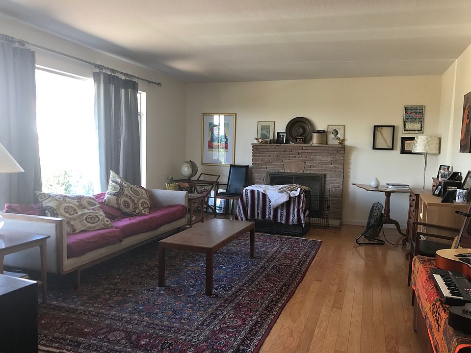 2nd image of 3390 Story Ln
