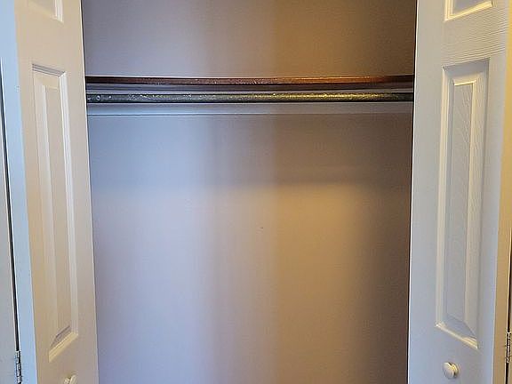 2nd image of 5200 Royalton Rd Unit A6