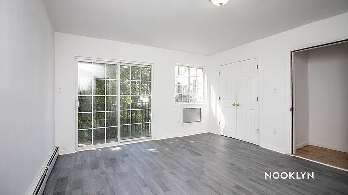 Rented by Nooklyn NYC LLC | media 12