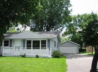 1509 Poplar St, Holiday Hills, IL 60051