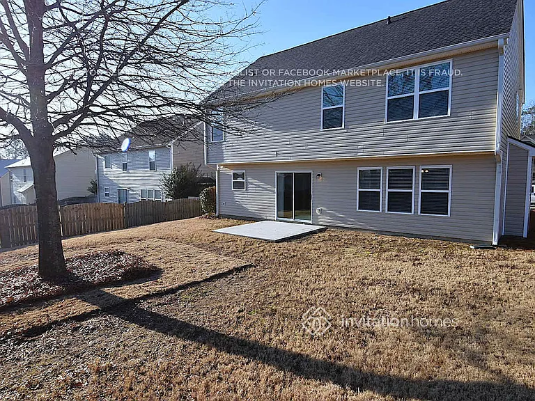 925 Donington Cir — Photo 19