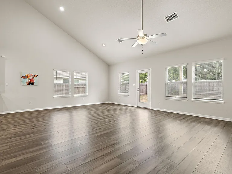205 Durango Downs Dr — Photo 5