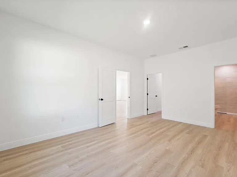 3995 SW 134th St — Photo 11
