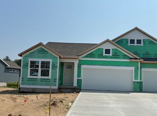 15730 Hawley Dr #47, Grand Haven, MI 49417