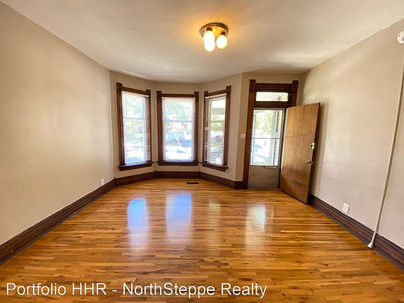 2nd image of 227-229 W 8th Ave #2877867