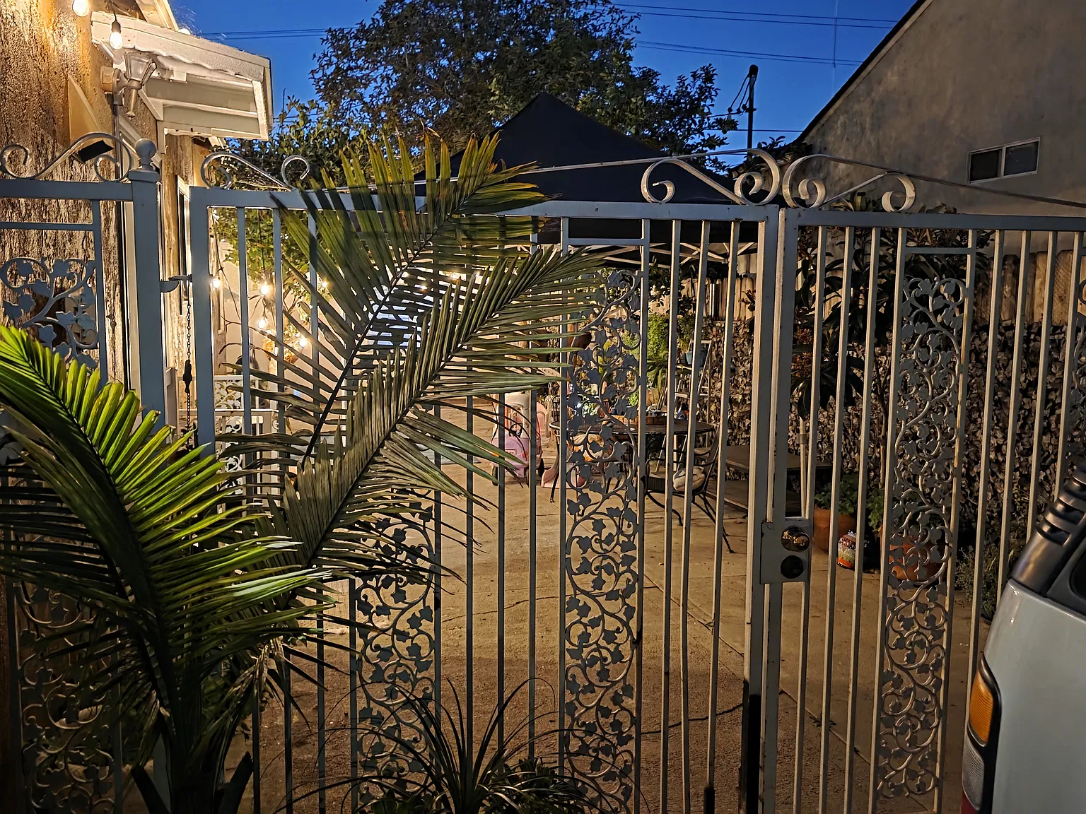Studio, $1,800 — Photo 2