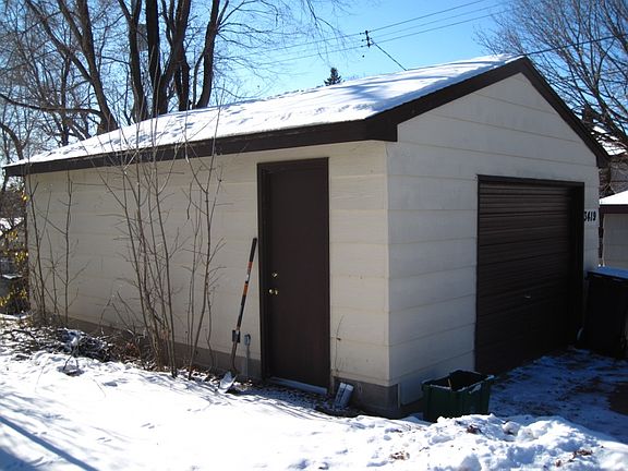 4th image of 3419 Humboldt Ave N