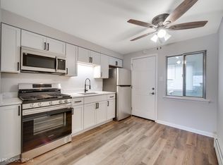 7081 170th St #1W, Tinley Park, IL 60477