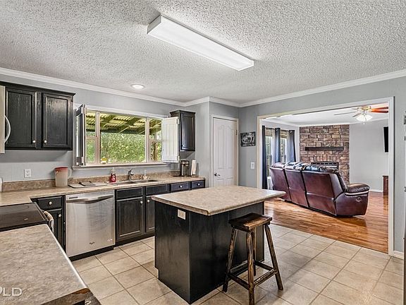 5th image of 7798 Hyacinth Drive