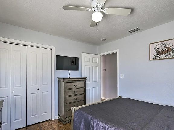 4th image of 474 Springwood Ln