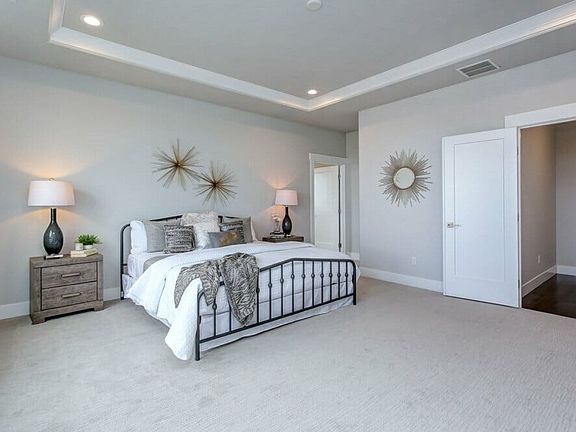 5th image of 1749 Milan Ln