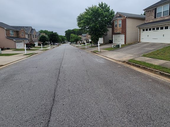 4th image of 1533 Arbor Place Dr