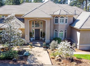 2032 Why Worry Ln, Eugene, OR 97405