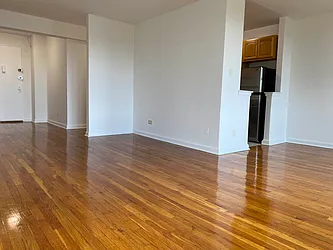 Sold by Diamond Real, Inc.