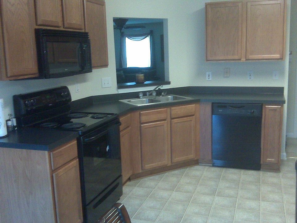 2nd image of 5 Cogburn Ct