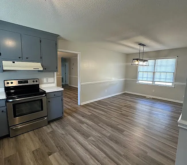 50 Monica Dr — Photo 8