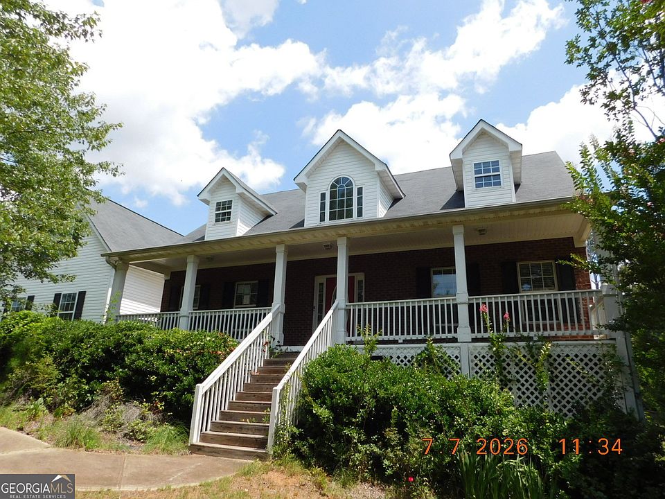 1st image of 284 Valley Way
