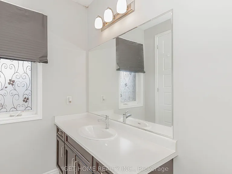 1338 Kovachik Blvd — Photo 33