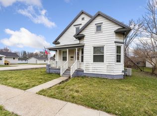 217 Clinton St, Muscatine, IA 52761