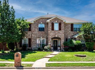 9477 Fairmont Dr, Frisco, TX 75035