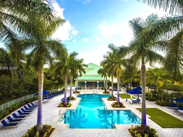 5300 NW 87th Ave #1302, Doral, FL 33178