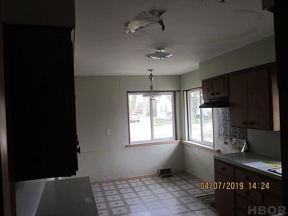 5th image of 619 Westhaven Dr