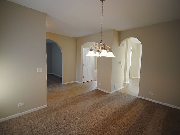 4th image of 9240 Durham Dr