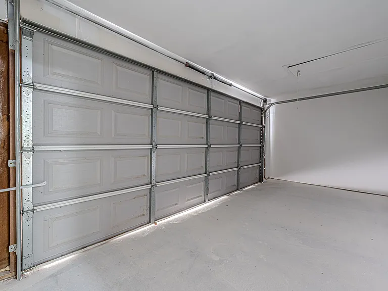 10310 Rillridge Ct — Photo 33