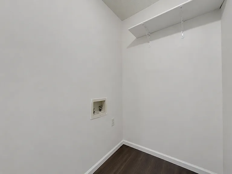 8105 Circle Tree Ln — Photo 14