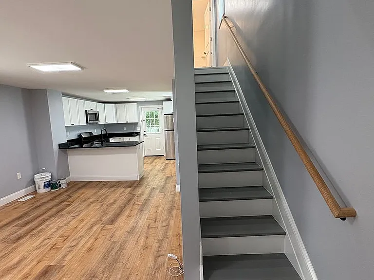 213 Dewitt Ave — Photo 11