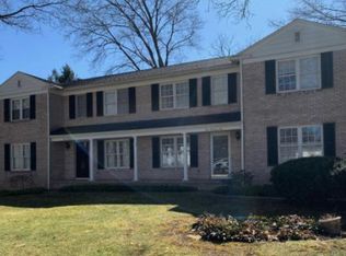 110 Mackinaw Ave, Fairlawn, OH 44333