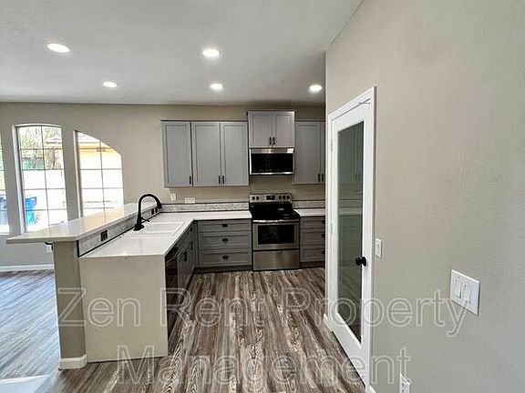 5th image of 5234 E Hilton Ave