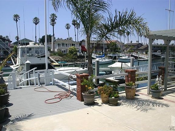 4th image of 2803 Surfrider Ave