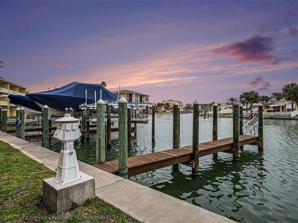 11525 Gulf Blvd APT 401, Treasure Island, FL 33706