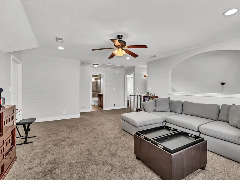 213 John Duke Tyler Blvd — Photo 31