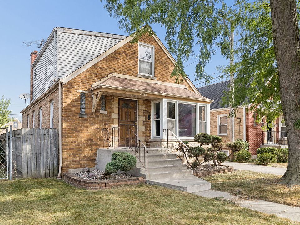 1st image of 2868 W 84th St