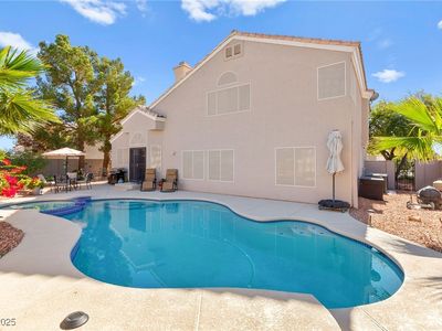 614 Ravenglen Dr, Las Vegas, NV, 89123