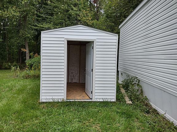 5th image of 42264 La Roi Cir