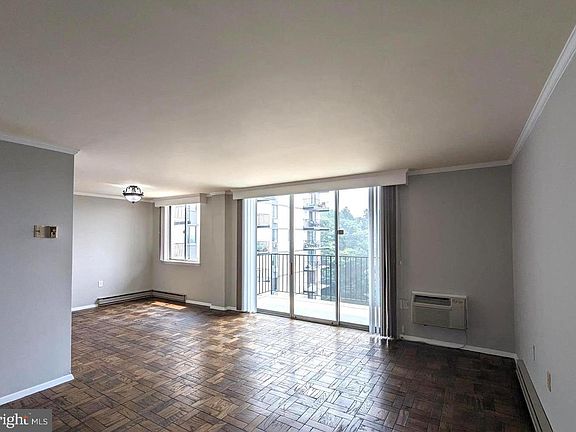 3rd image of 3245 Rio Dr APT 702