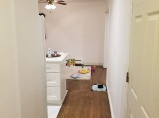 26 Healy St, Huntington, NY 11743