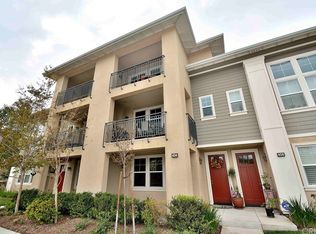 404 Garonne St, Oxnard, CA 93036