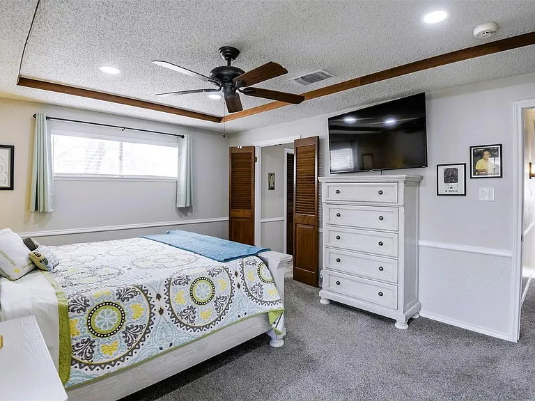 2205 Prestonwood Dr — Photo 23