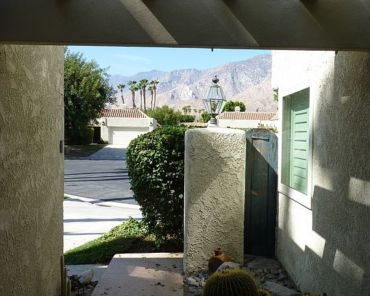 4th image of 920 Arlene Dr #B