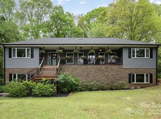 4517 Lake Shore Rd N, Denver, NC 28037